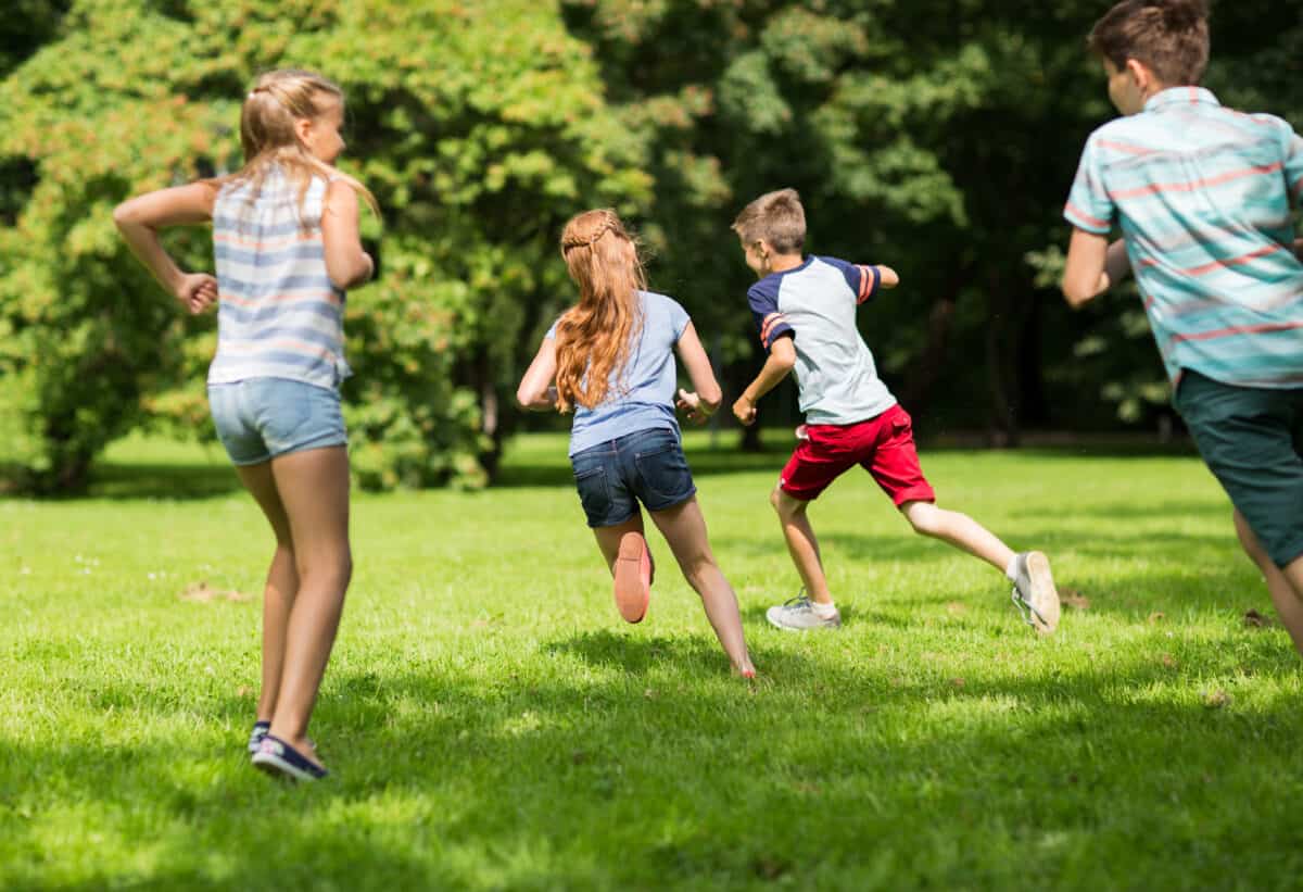 18 Fun Outdoor Games for Kids