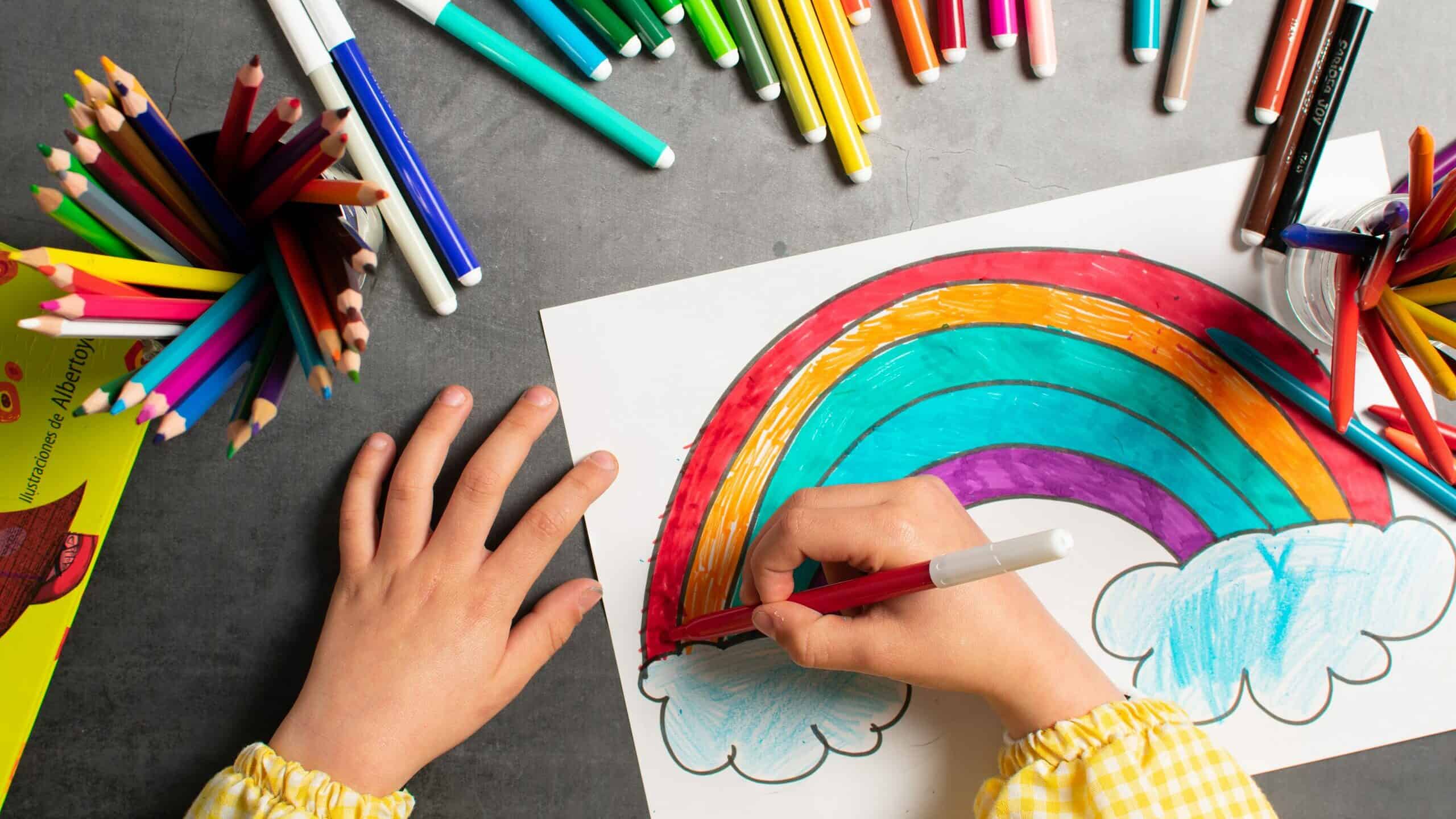 Everyone Should Draw: Drawing Materials For Kids (and Adults)