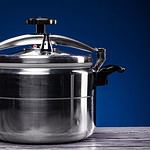 Stainless Steel vs. Nonstick: Which Is Better Material for Acidic Foods?