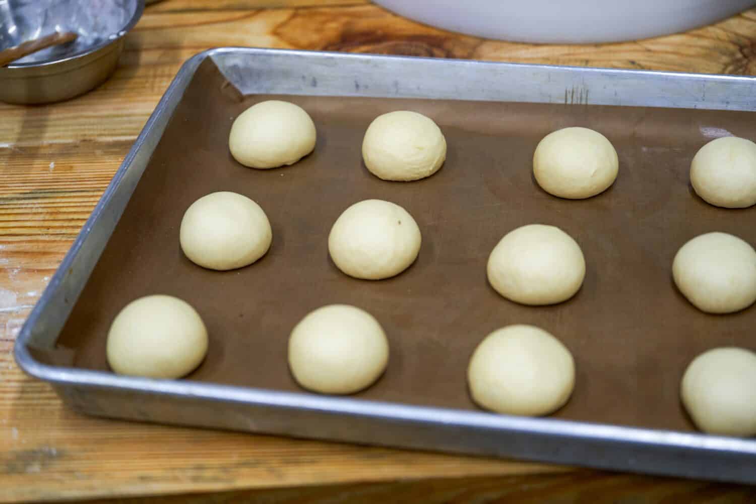 Baking Sheet - Definition and Cooking Information 
