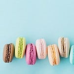 Macaroon vs. Macaron: 3 Key Differences & Which Has More Calories