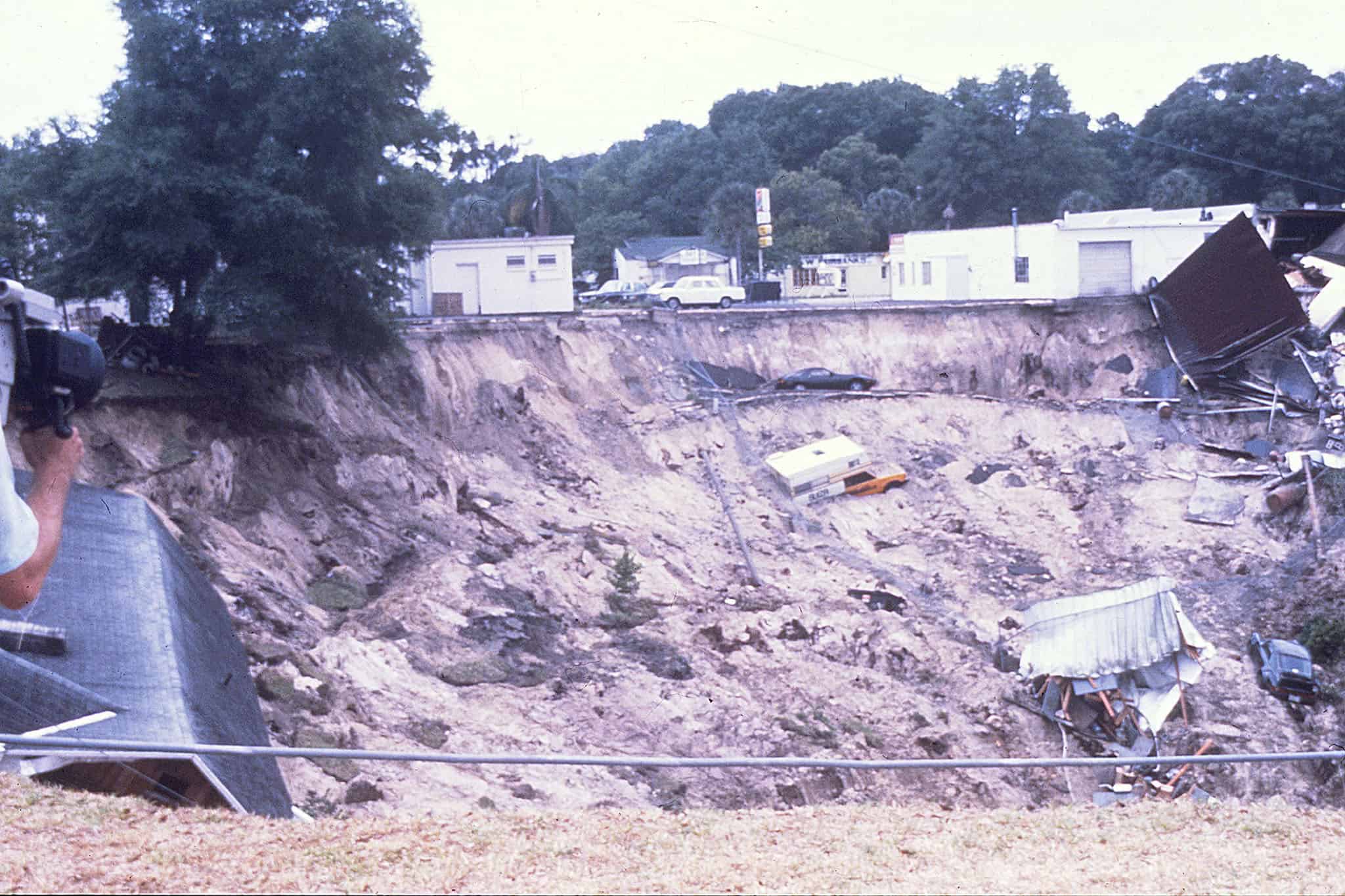 The Largest Sinkhole in the U.S.