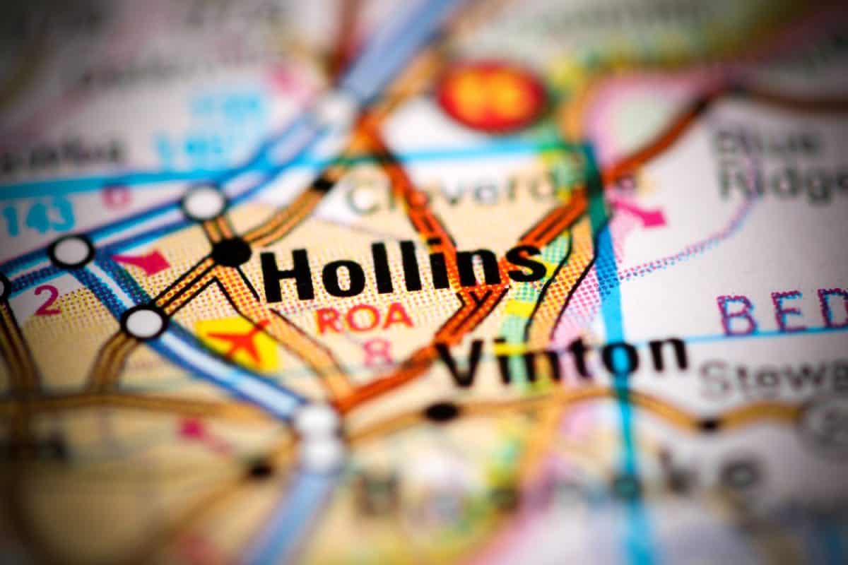 Hollins. Virginia. USA on a geography map