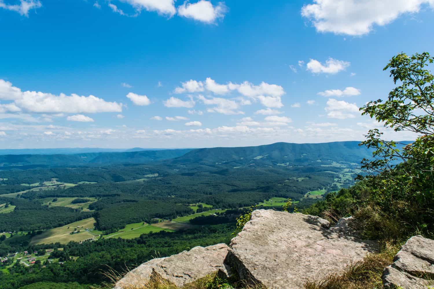 Angel's Rest/Wilburn Valley Overlook