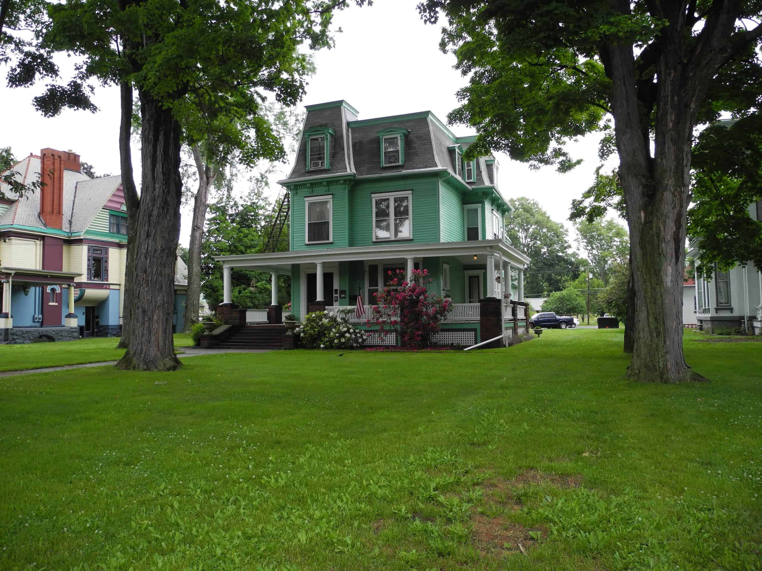 2. Maple Avenue Historic District (Elmira, NY)