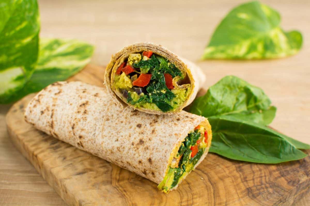 Tofu Wraps with Scrambled Eggs and Vegetables