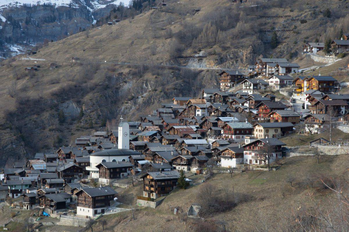 Village of Albinen in Switzerland these counties will pay you to move there