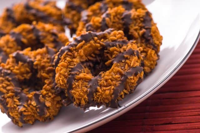 Samoas Close up