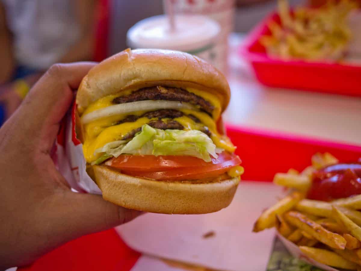 In-n-out 3x3 Burger