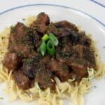 Try This Fancy and Delicious Beef Tips in Wine Sauce Recipe