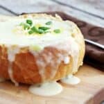 Bread-Bowl-Potato-Soup