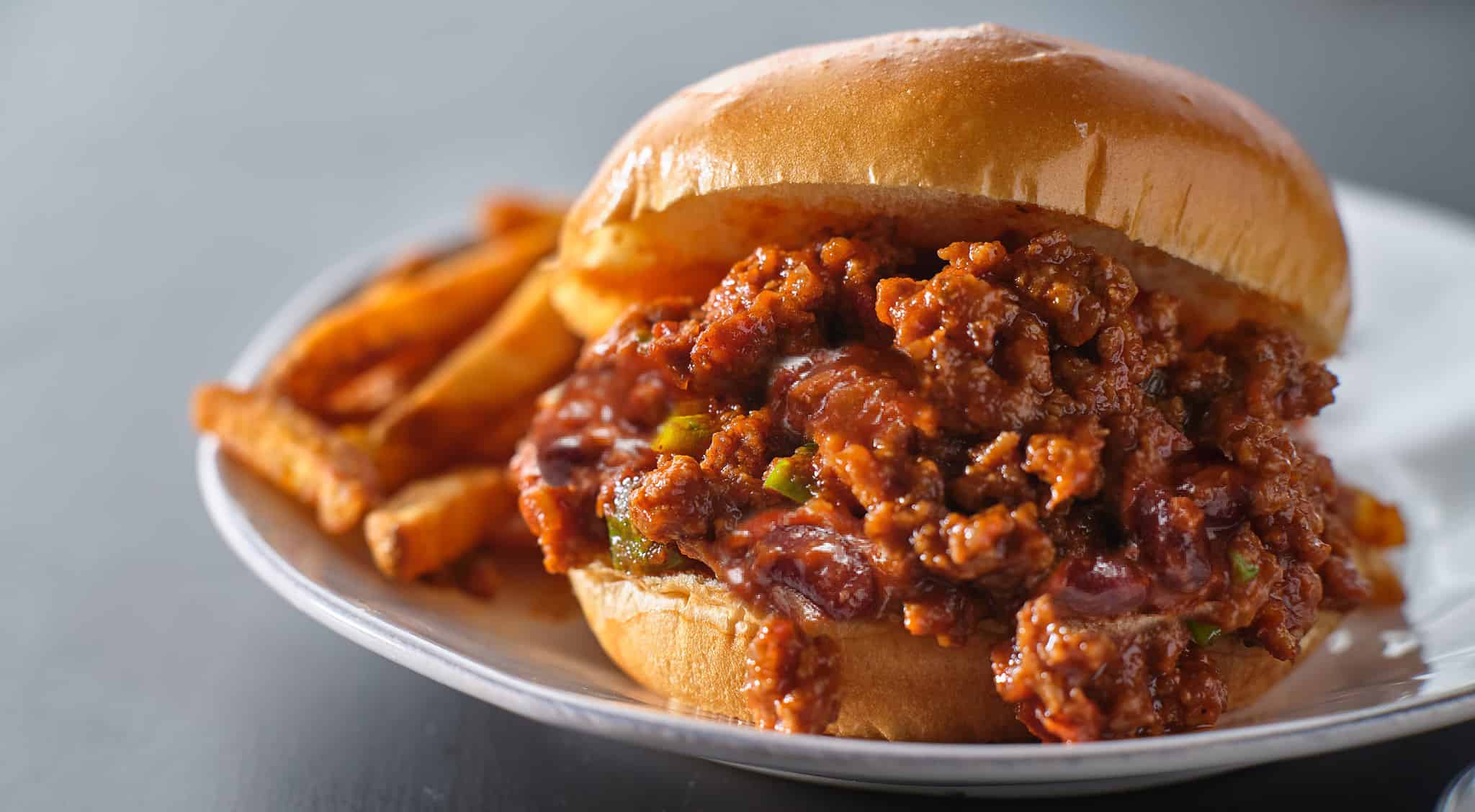 Check Out This Easy Slow Cooker Sloppy Joes Recipe