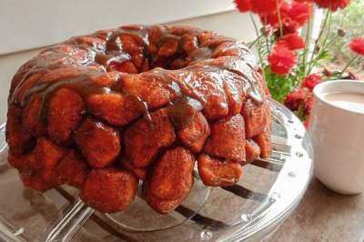 Brown Sugar Cinnamon Monkey Bread ⋆ Real Housemoms