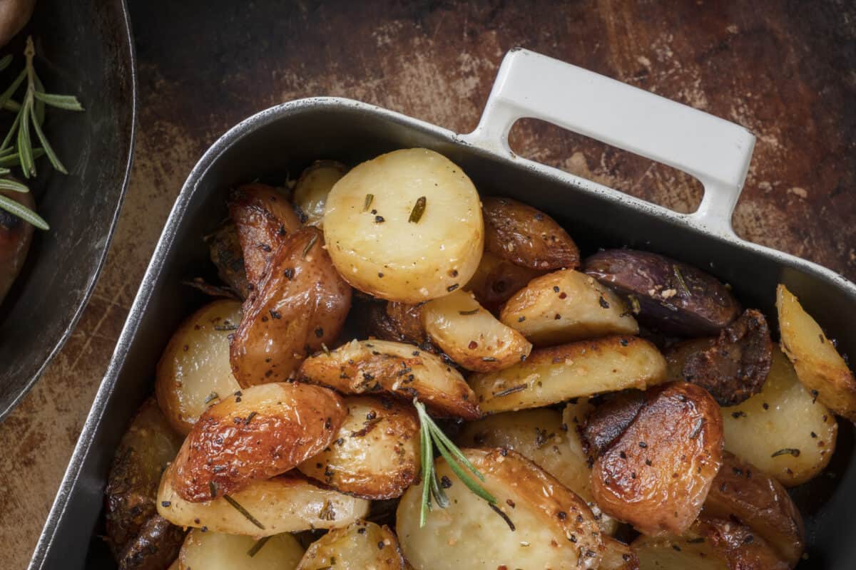 Give These Fantastic Crispy Norwegian Potatoes A Try – Moms Who Think